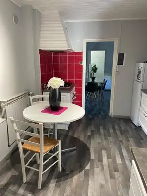Cuisine ou kitchenette dans l'établissement Maison de campagne