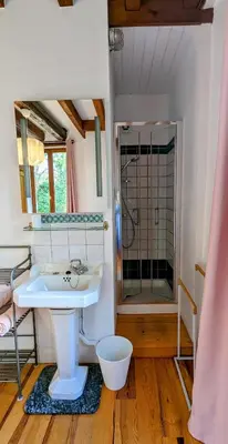 Salle de bains dans l'établissement Au fil du temps