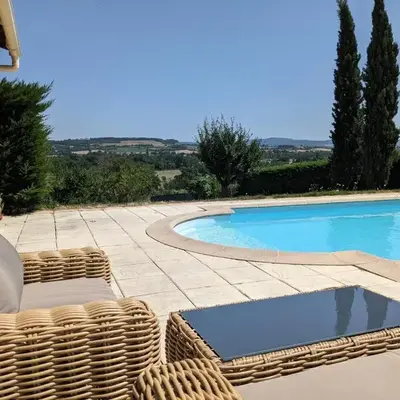Clos du Château - Grande maison avec piscine privée et vue sur la vallée