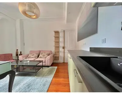 Plan de l'établissement Le Nid de Papillons Appartement cosy, climatisé, Centre, République