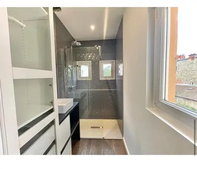 Plan de l'établissement Le Nid de Papillons Appartement cosy, climatisé, Centre, République