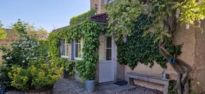Jardin de l'établissement La Tour du 12