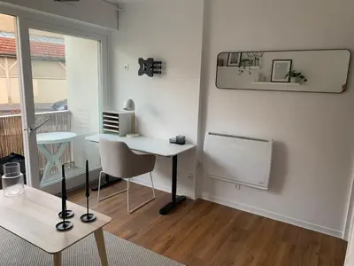 Plan de l'établissement Studio Tivoli la Tour