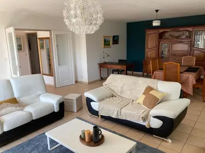 Coin salon dans l'établissement Belle maison sur la Voie Verte, Mâcon-Cluny, 6 personnes