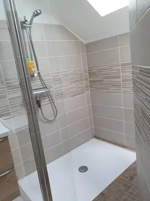 Salle de bains dans l'établissement Vallée du Serein