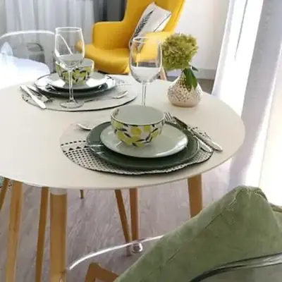555 Appartement calme et climatisé au cœur du village