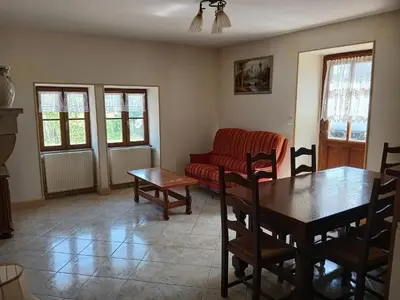 Coin salon dans l'établissement Maison vacances 4 personnes