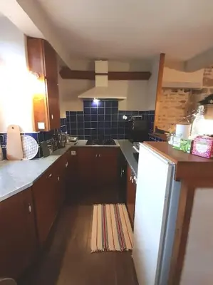 Cuisine ou kitchenette dans l'établissement La Maison de Julienne en Bourgogne