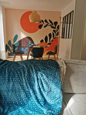 Coin salon dans l'établissement Les clos de Givry - Clos Léonie - Appartement 68m2 spacieux, lumineux et avec sauna