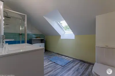 Salle de bains dans l'établissement Gîte de Savenay