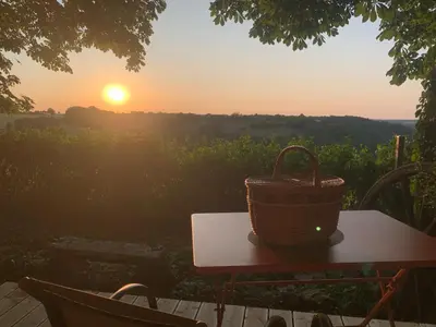 Paysage naturel près de la tente de luxe