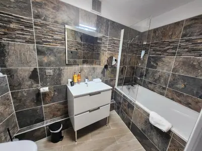 Salle de bains dans l'établissement Villa Pona