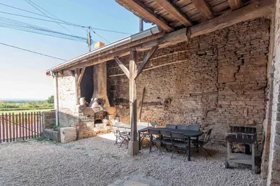 Terrasse ou espace extérieur de l'établissement Le Grand Pressoir - Grande maison avec jardin