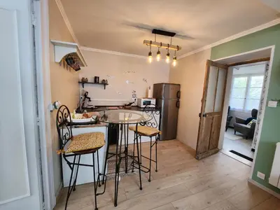 Cuisine ou kitchenette dans l'établissement Le p'tit gîte d'Edmé