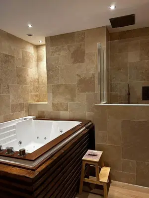Salle de bains dans l'établissement Bella Notte Spa