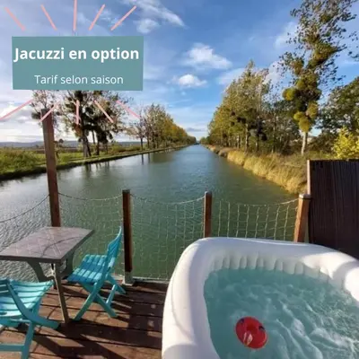 Paysage naturel près de le bateau