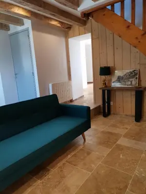 Coin salon dans l'établissement L'Alcôve des Falaises