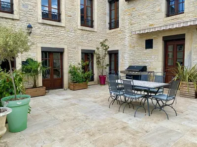 Terrasse ou espace extérieur de l'établissement Le Clos Papillon