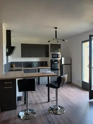 Cuisine ou kitchenette dans l'établissement Val de Grosne