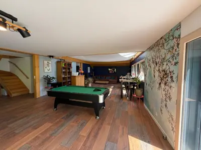 Billard dans l'établissement LES ANTHOCYANES CHAMBRE MONTAGNE