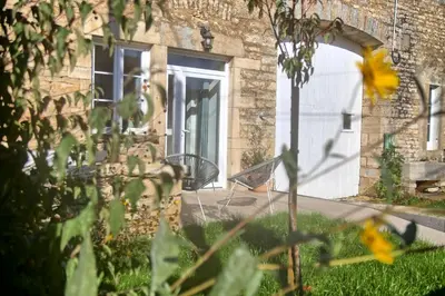 Jardin de l'établissement Gîte - Le Saule Rêveur