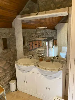 Plan de l'établissement Maison de campagne, Au 40, Morvan, Bourgogne