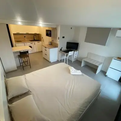 Studio chez l habitant - CLIM - piscine - EV borne 22kW