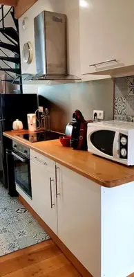 Cuisine ou kitchenette dans l'établissement COSY + COOL BURGUNDY