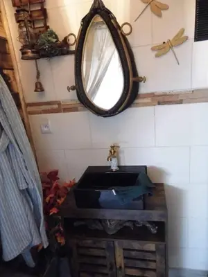 Plan de l'établissement L'histoire de l'ouest , jacuzzi appartement