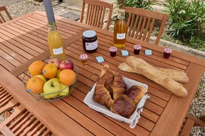 Nourriture dans la maison de vacances ou à proximité