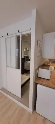 Cuisine ou kitchenette dans l'établissement Studio centre Macon place aux herbes
