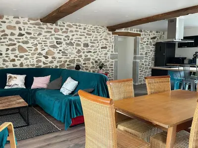 Cuisine ou kitchenette dans l'établissement Maison Valette