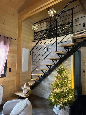 Plan de l'établissement Chalet 4-6 personnes proche Lac de Chalain avec terrasse