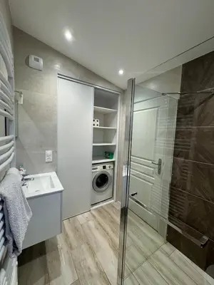 Salle de bains dans l'établissement Studio neuf très calme
