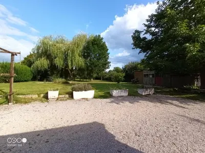 Jardin de l'établissement Maison Bressanne