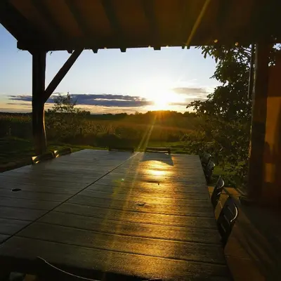 Lever ou coucher de soleil vu de la maison de vacances ou à proximité