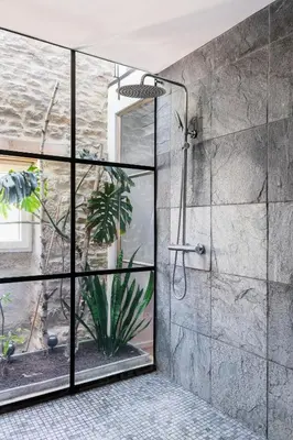 Salle de bains dans l'établissement Triplex de Charme : Terrasse/Vue Panoramique