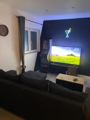 Télévision ou salle de divertissement dans l'établissement Chalet 6-8 personnes avec jeux et jaccuzi - Nahleo Chalet