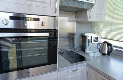 Cuisine ou kitchenette dans l'établissement Mon Petit Paradis, Piscine Intérieure Chauffée Privative