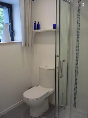 Salle de bains dans l'établissement Atelier chambres
