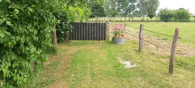 Jardin de l'établissement Petit logement cosy et son exterieur entièrement indépendant