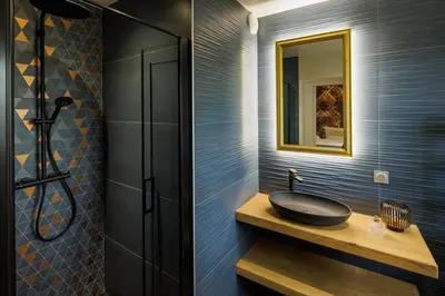 Salle de bains dans l'établissement La Maison Rossi, Demeure chic