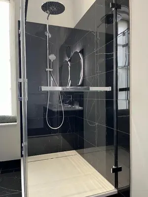 Salle de bains dans l'établissement L'Hotel Particulier