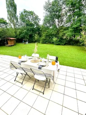 Jardin de l'établissement Chez Coccinelle