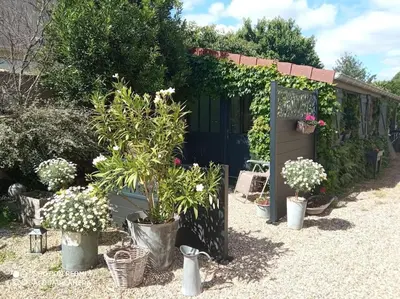 Jardin de l'établissement L'atelier des rêves Un moment magique spa privé