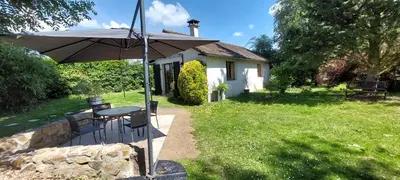 Jardin de l'établissement Gîte La Chaume