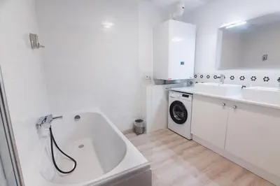 Salle de bains dans l'établissement La Traige du Midi
