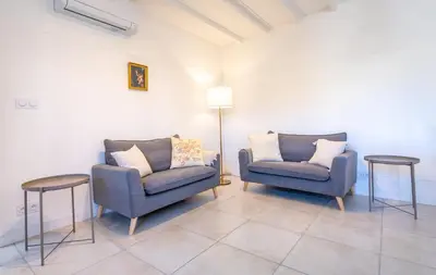 Coin salon dans l'établissement Grand Duplex avec Spa et Parking privé- 8 personnes
