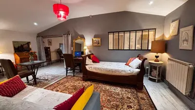 Un ou plusieurs lits dans un hébergement de l'établissement Chambre d'hôte SOJANI