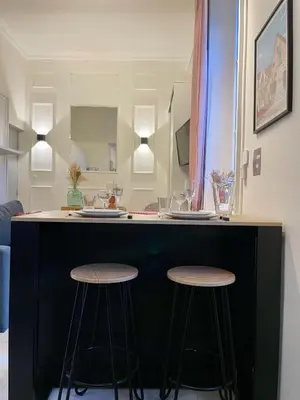 Cuisine ou kitchenette dans l'établissement Studio Le Bareuzai